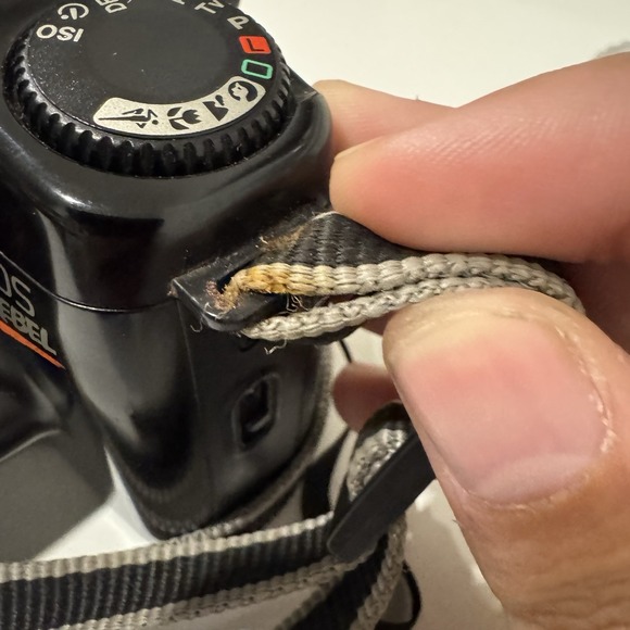 Canon EOS Rebel X W/ Canon EF 50mm 1:18 II Lens. "No Battery* UNTESTED. (READ) - Picture 8 of 15